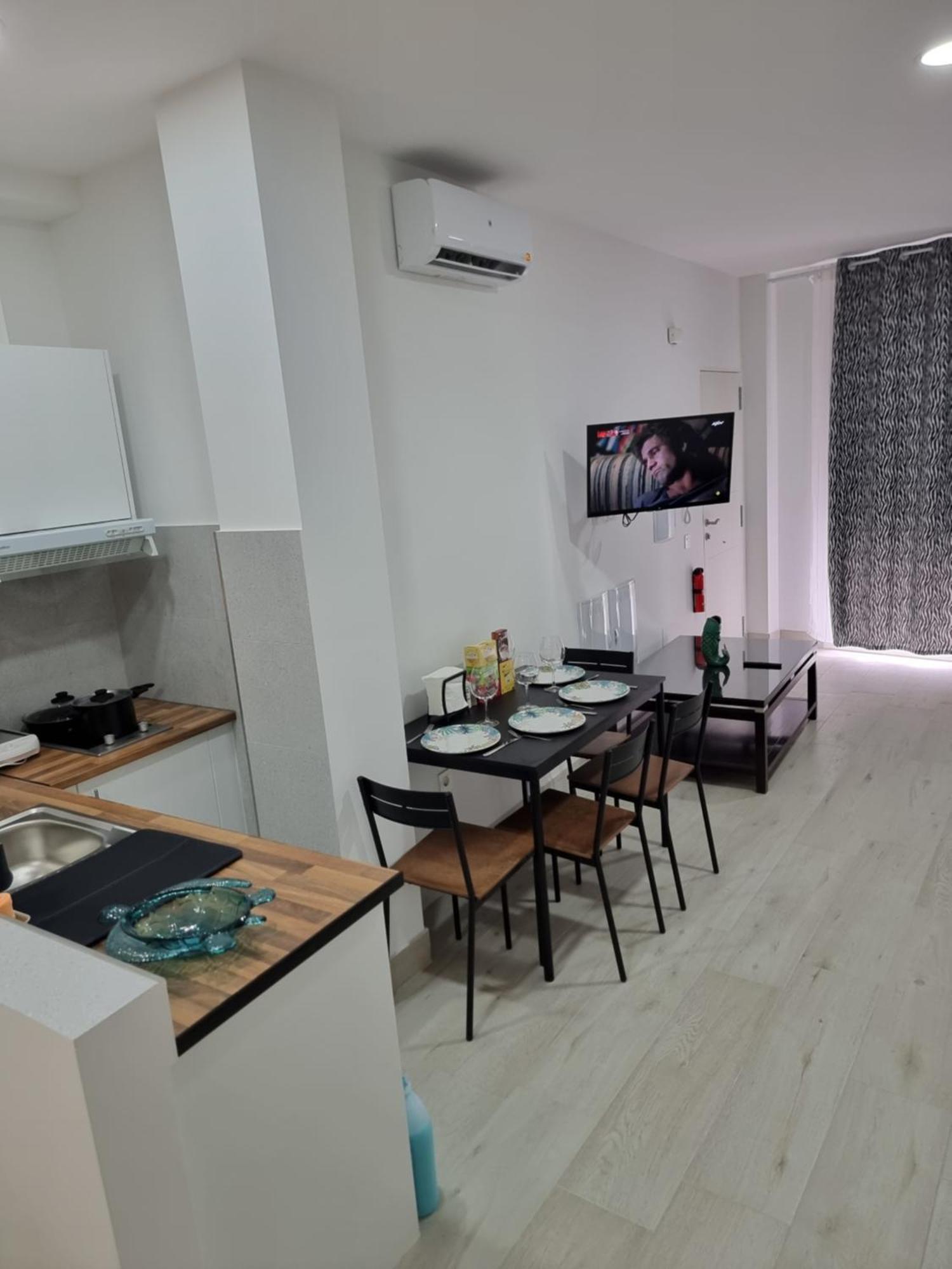 Apartamentos Zanca City Center Free Luggage Storage Málaga Exterior foto